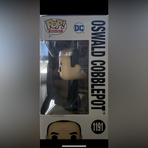 Oswald cobblepot Funko Pop great condition - Picture 3 of 4